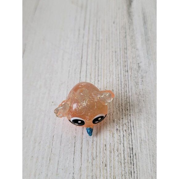 Mini orange narwhal horn mythical pet doll accessory toy figure - Picture 3 of 4